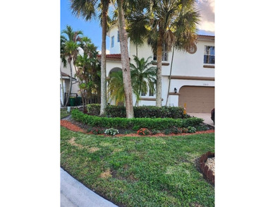 (private lake, pond, coastal) Home For Sale in Plantation Florida