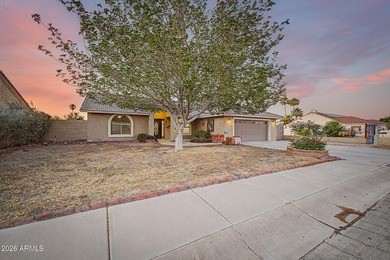 Amazing move in ready waterfront home with quality upgrades - photo 35