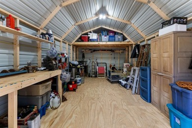 Charming 3-bedroom, 2-bath home located in the highly desirable - photo 12