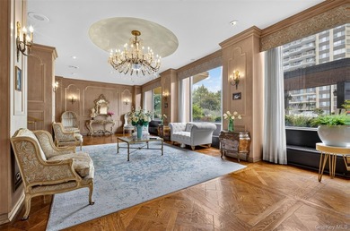 Welcome to the 16th floor of The Versailles, set within the - photo 16