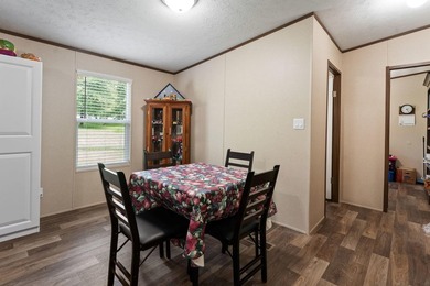 Charming 3-bedroom, 2-bath home located in the highly desirable - photo 20