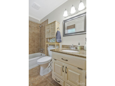 Affordable and move-in ready home on a corner lot in Gulf Breeze - photo 22