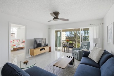 Welcome home to this gated 2/2 condo in a desirable 55+