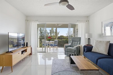 Welcome home to this gated 2/2 condo in a desirable 55+