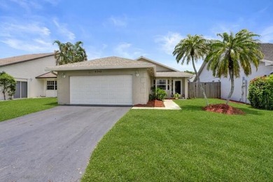 Welcome to this beautifully updated 3-bedroom, 2-bathroom home - photo 2