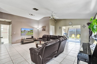Welcome to this beautifully updated 3-bedroom, 2-bathroom home - photo 3