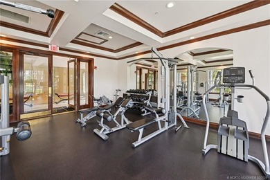 Stunning first-floor Portofino gem with rare private garage and - photo 35