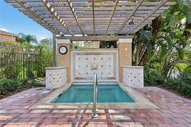 Stunning first-floor Portofino gem with rare private garage and - photo 40