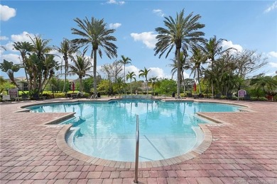 Stunning first-floor Portofino gem with rare private garage and - photo 41