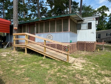 Lake Home For Sale in Zwolle, Louisiana