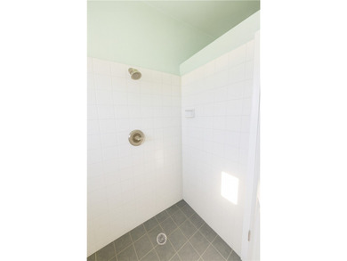 Great Investment Property!! Consist of 5 commercial spaces - photo 13