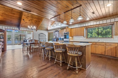 This beautifully updated Lake Hamilton home offers the perfect - photo 15