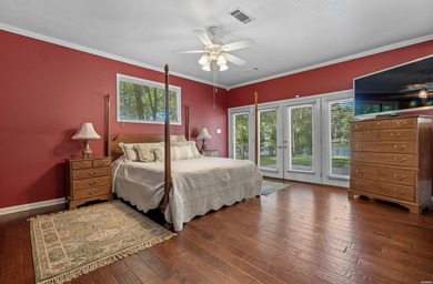 This beautifully updated Lake Hamilton home offers the perfect - photo 24