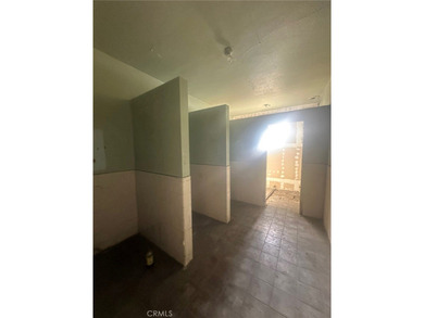 Great Investment Property!! Consist of 5 commercial spaces - photo 24