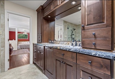 This beautifully updated Lake Hamilton home offers the perfect - photo 26