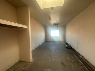 Great Investment Property!! Consist of 5 commercial spaces - photo 32