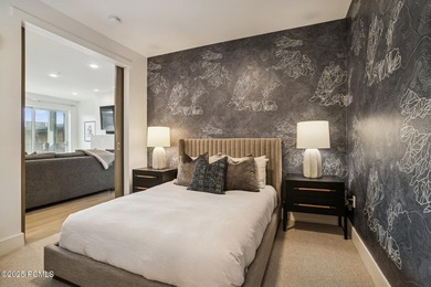 Enjoy this premiere location in Canyons Village with true ski-in - photo 39