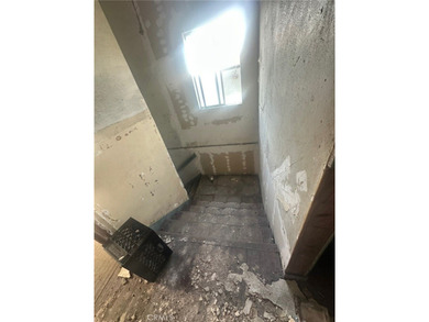 Great Investment Property!! Consist of 5 commercial spaces - photo 42