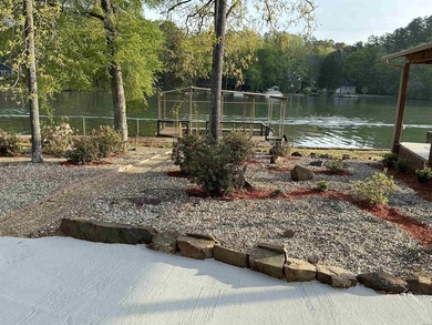 This beautifully updated Lake Hamilton home offers the perfect - photo 50