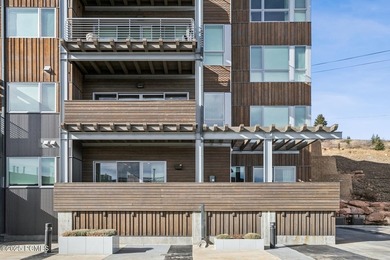 Enjoy this premiere location in Canyons Village with true ski-in - photo 54