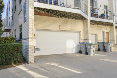 Enjoy this sophisticated townhouse style condo near the river! - photo 4