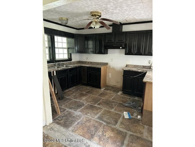 Opportunity Awaits - Value-Add Property Priced to Sell! This - photo 2
