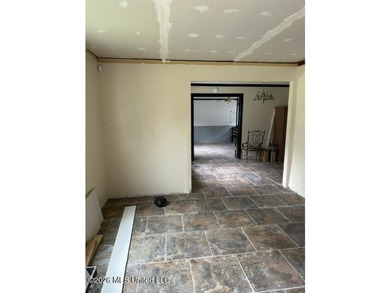 Opportunity Awaits - Value-Add Property Priced to Sell! This - photo 6