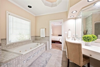 Gorgeous custom built 1 level hard coat stucco home located on - photo 15