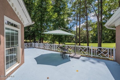 Gorgeous custom built 1 level hard coat stucco home located on - photo 18