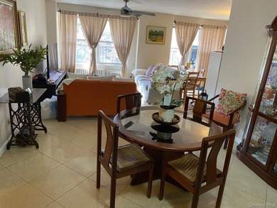 Beautiful 3 bedrooms CO-OP with 1.5 bath and laundry facility on - photo 18