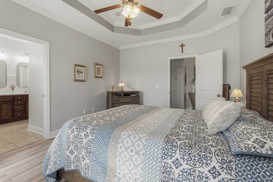 Experience Pond Life in Passages! Well cared for property with - photo 20