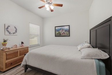 Experience Pond Life in Passages! Well cared for property with - photo 23