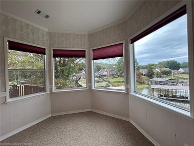 Luxury Riverfront living at The Cove at Canterbury. Discover - photo 24
