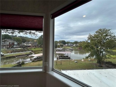 Luxury Riverfront living at The Cove at Canterbury. Discover - photo 25