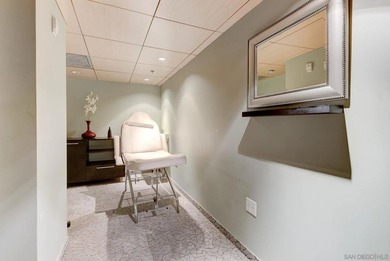 NEW PRICE! MOTIVATED SELLER - PRICED TO SELL ASAP! Fresh off a - photo 25