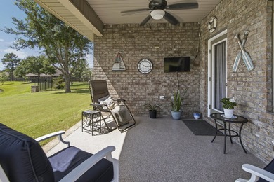 Experience Pond Life in Passages! Well cared for property with - photo 31