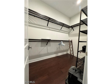 PRICE REDUCTION, PRICE REDUCTION Stunning contemporary residence - photo 31