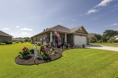 Experience Pond Life in Passages! Well cared for property with - photo 34