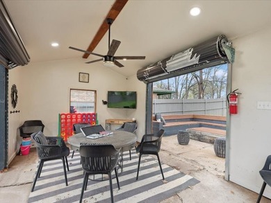 This stunning home, just an hour north of Frisco at Lake Texoma - photo 34