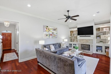 Welcome to 424 Glendale Place in the highly sought-after Hidden - photo 7