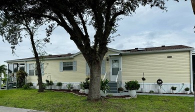 (private lake, pond, creek) Home For Sale in Saint Cloud Florida