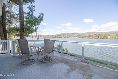 Experience the best of Berkshire living in this stunning - photo 4