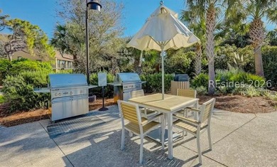 Gorgeous top floor, expansive ocean front view from your private - photo 18