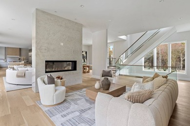 Welcome to your dream retreat in the heart of the Hamptons! This - photo 10