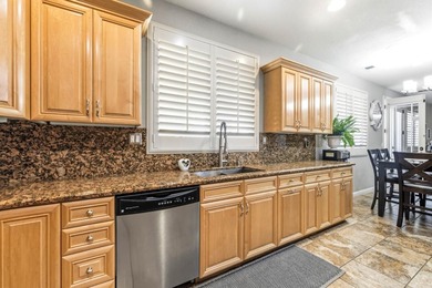 Beautiful move in 2 story home. This spacious 2,624 sq ft home - photo 5