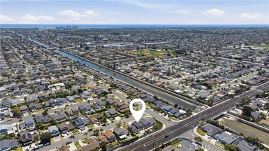 Opportunity knocks in South Huntington Beach! Located in the - photo 5