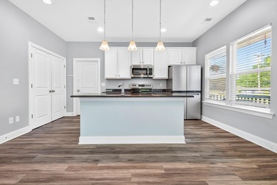 APPRAISAL IN HAND FOR $435K!!!INSTANT EQUITY on this charming - photo 11
