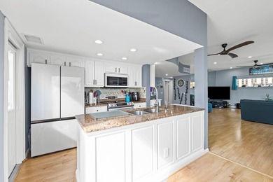 An exceptional opportunity to own a distinctive ocean front - photo 21