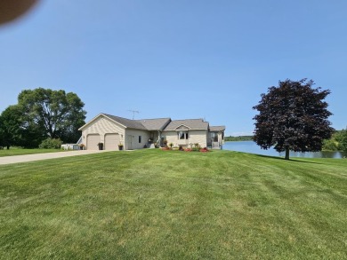 Lake Lochbrae Home For Sale in Gladwin Michigan