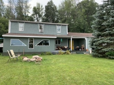 St. Lawrence River - St. Lawrence County Home For Sale in Waddington New York